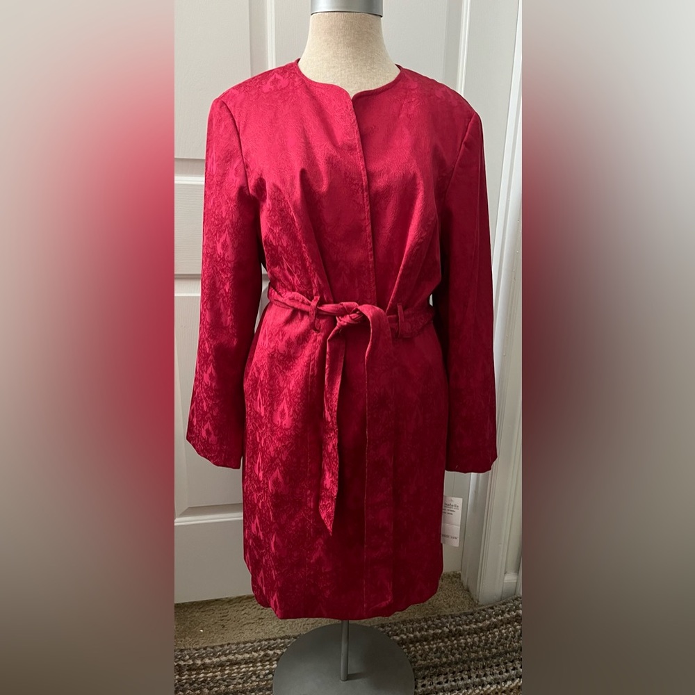Chic Red Women's 2-Piece Suit